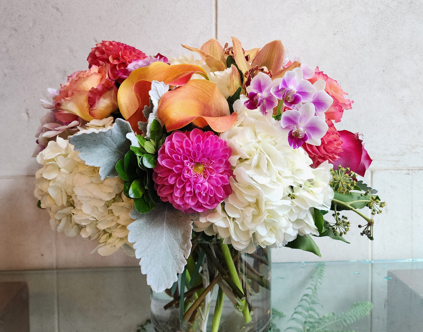 Big and Bold vase arrangement