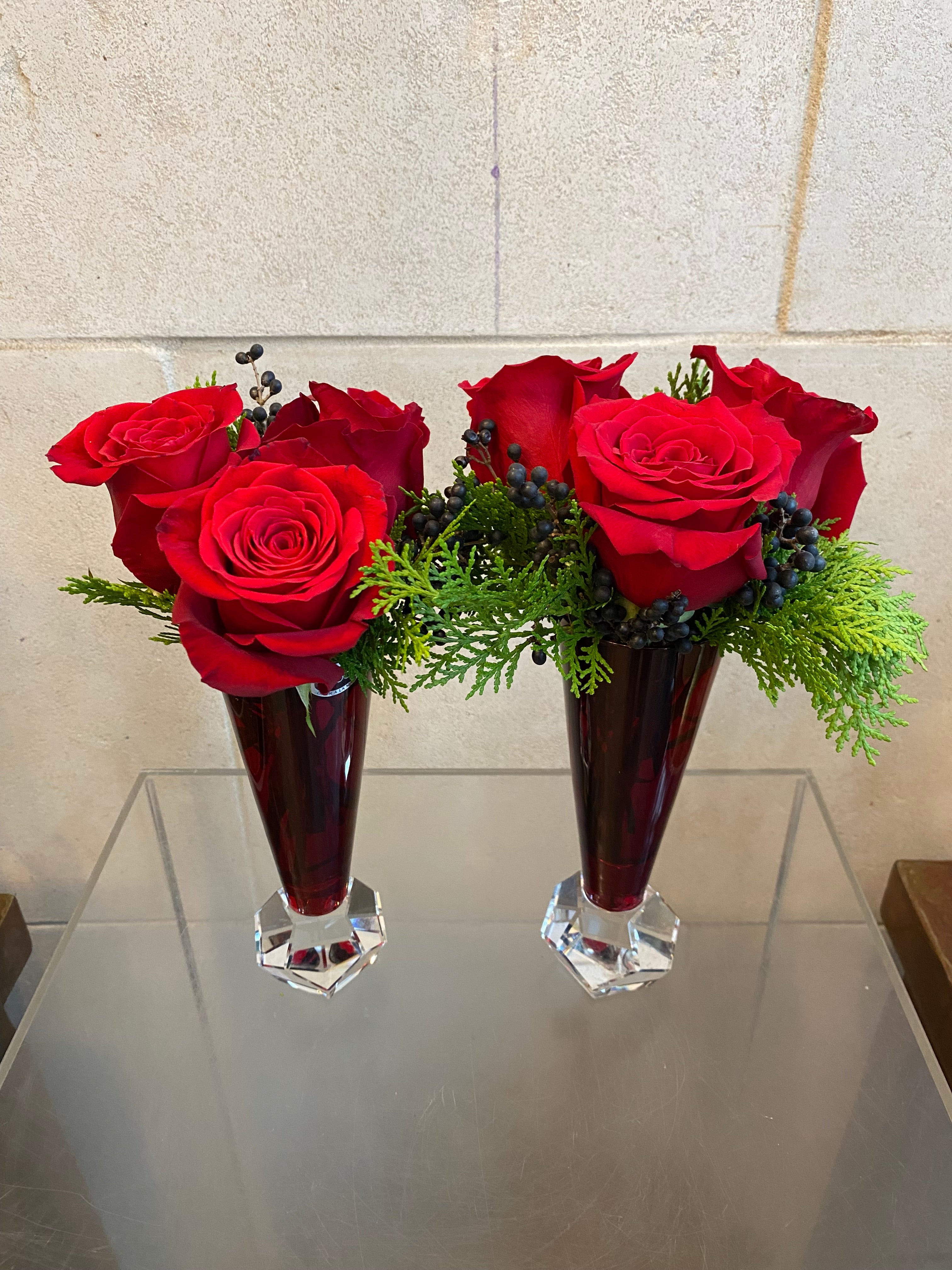 Winter Red Rose Trio